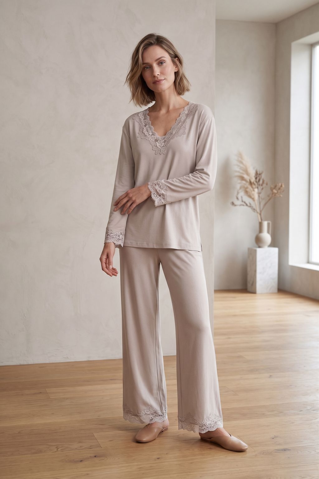 PJ71 Bracelet Sleeve Lace Trim Lounge Set
