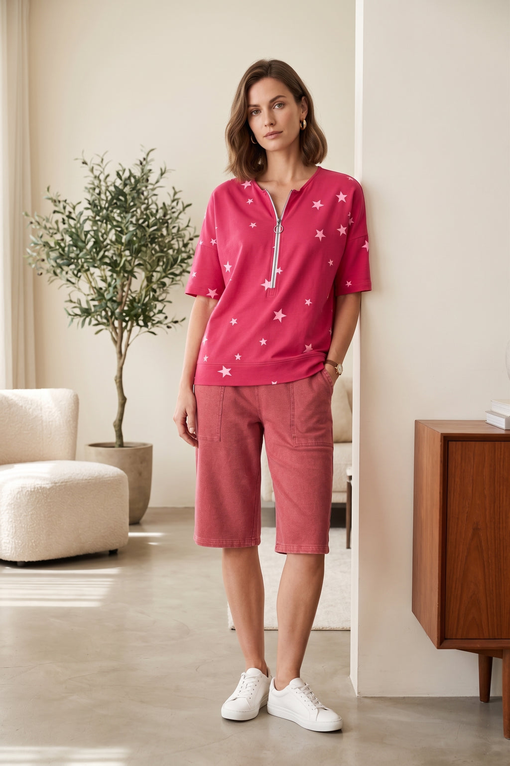 #JS43 Short Slv. Star Print Half-Zip Top