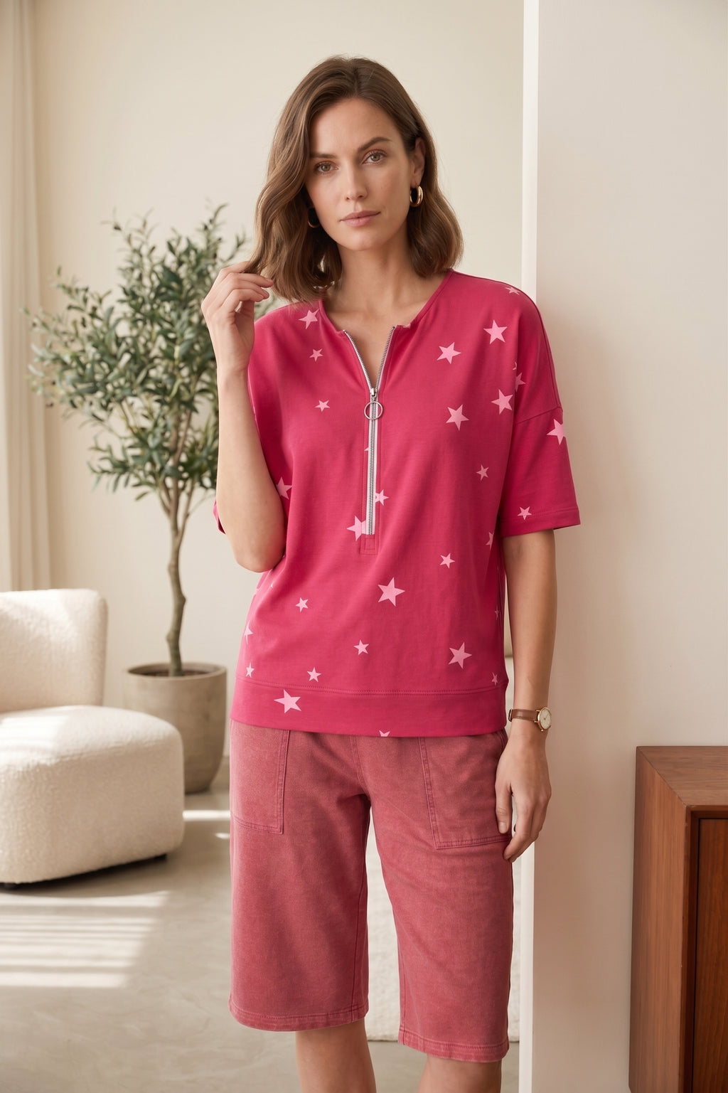 #JS43 Short Slv. Star Print Half-Zip Top