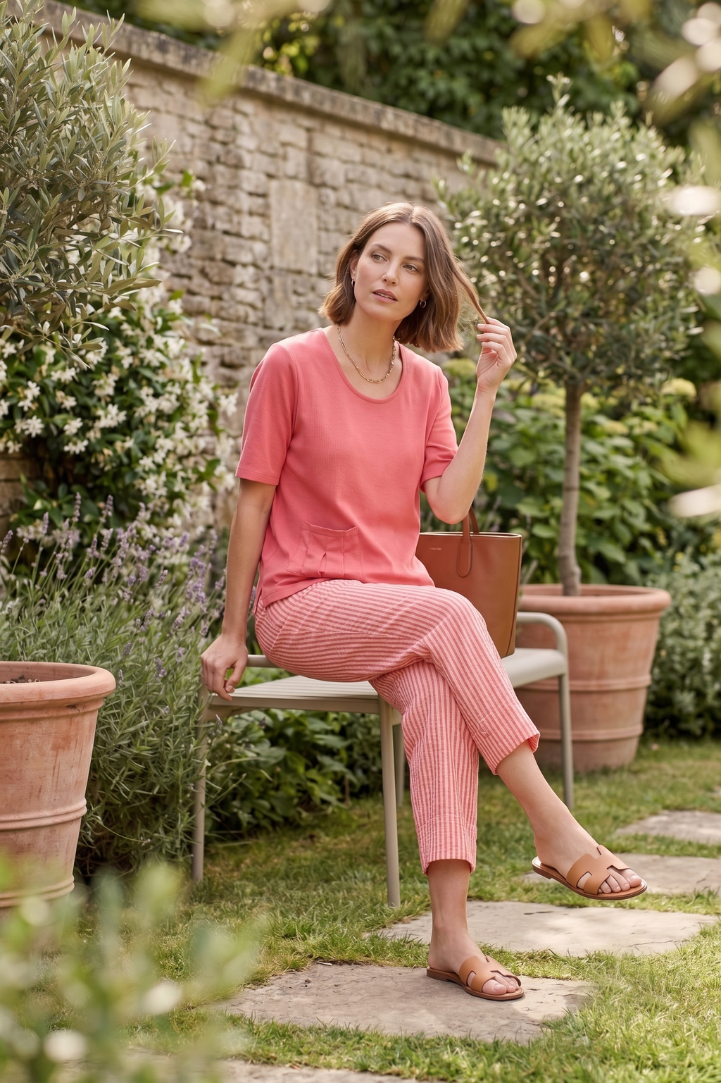 #FT54 | Button Hem Stripe Capri