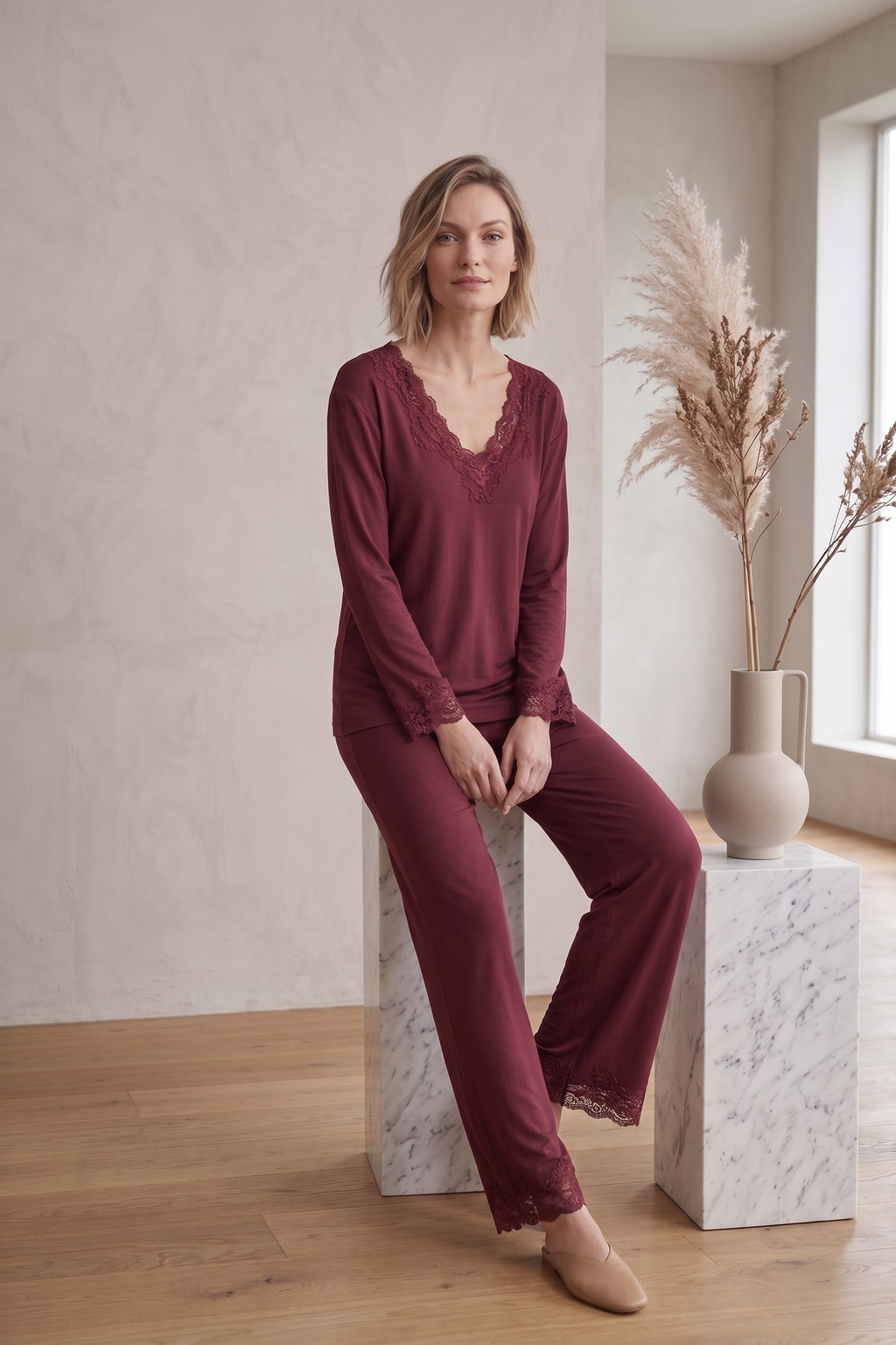 PJ71 Bracelet Sleeve Lace Trim Lounge Set