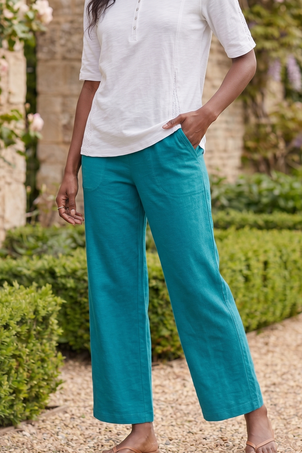 #FT55 | Lace Trim Capri