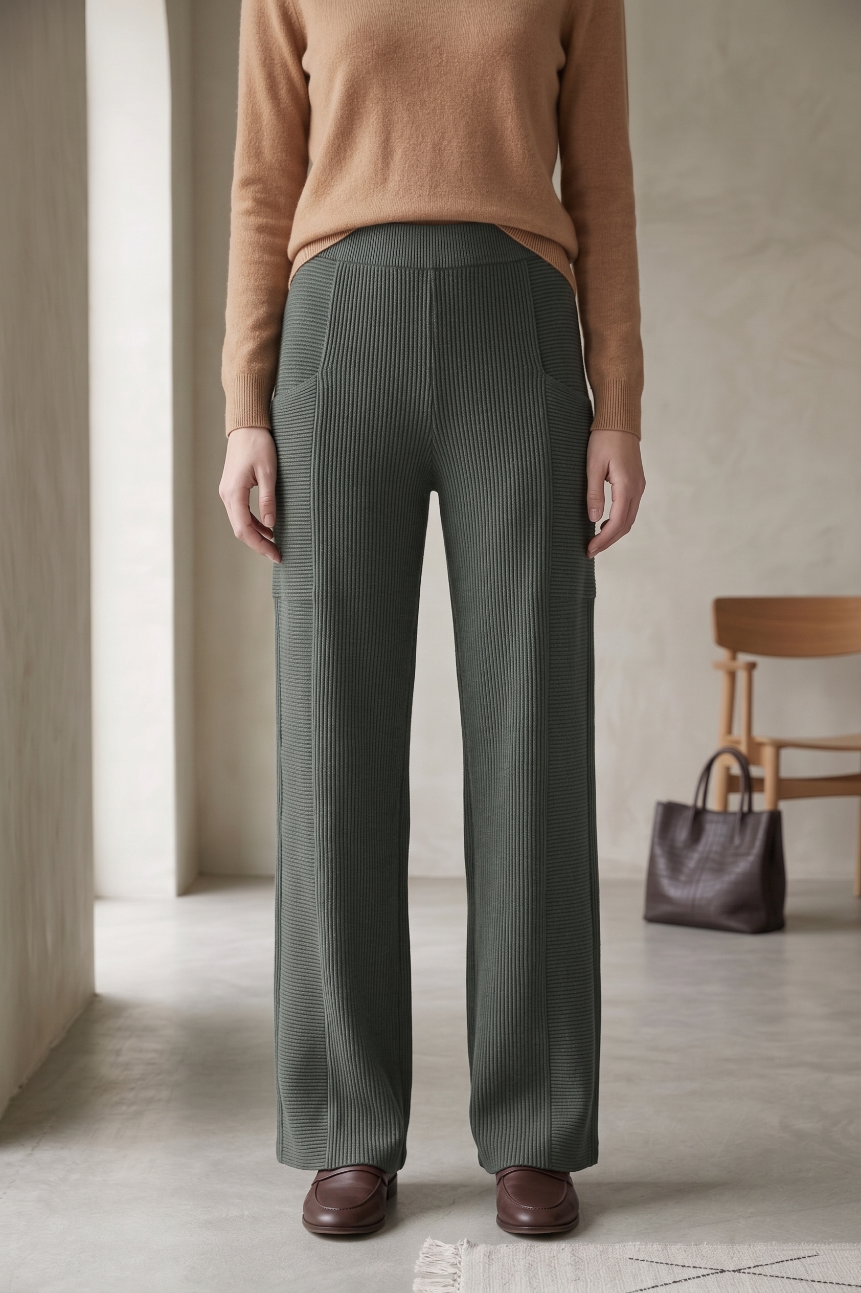 W07 | Luxe Rib-Panel Wide-Leg Waffle Knit Pants
