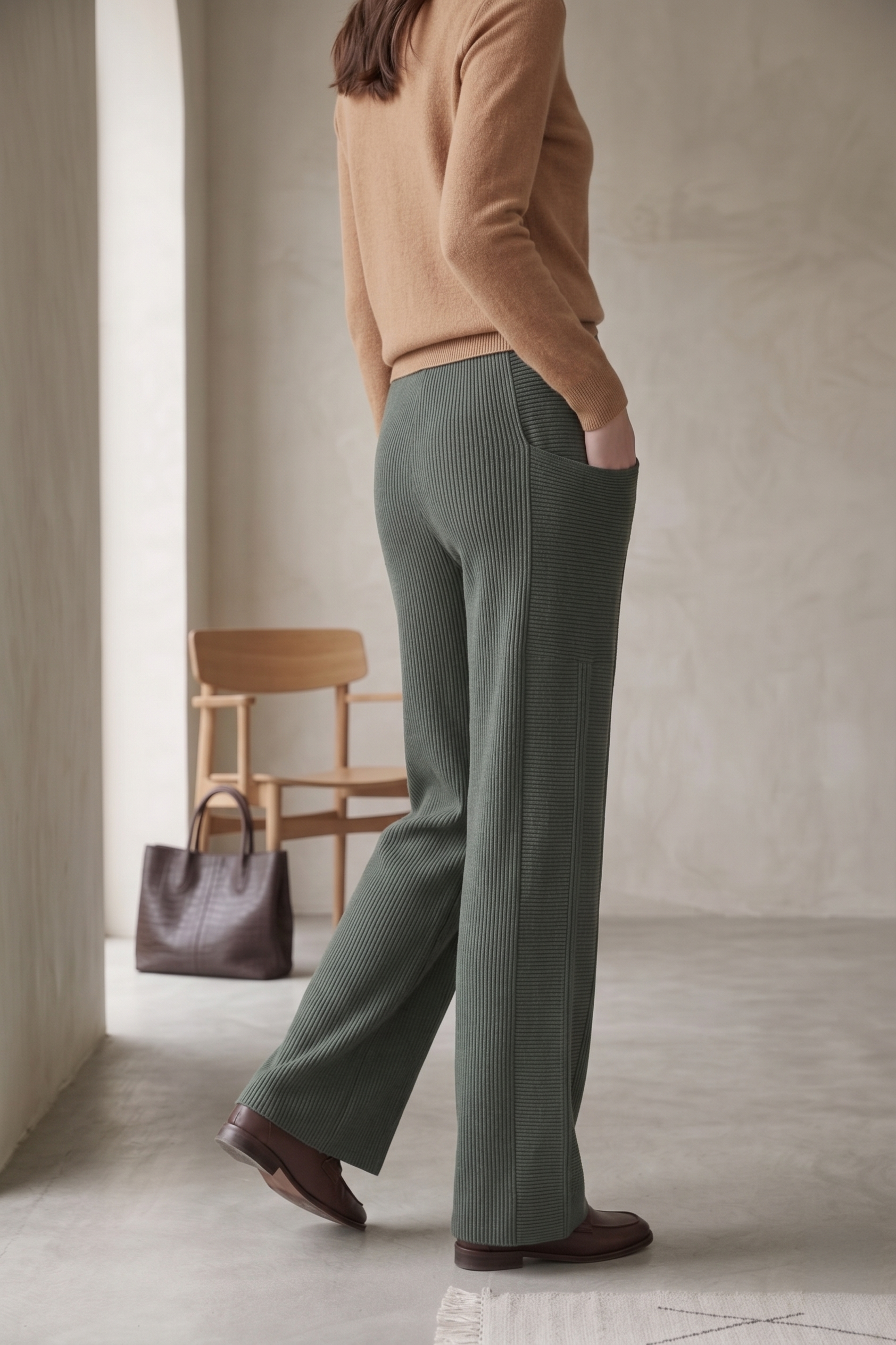 W07 | Luxe Rib-Panel Wide-Leg Waffle Knit Pants